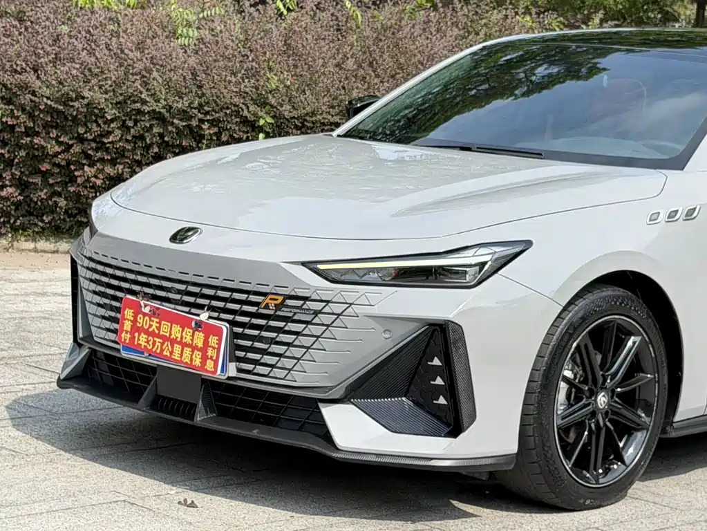 Changan UNI-V — миниатюра 5