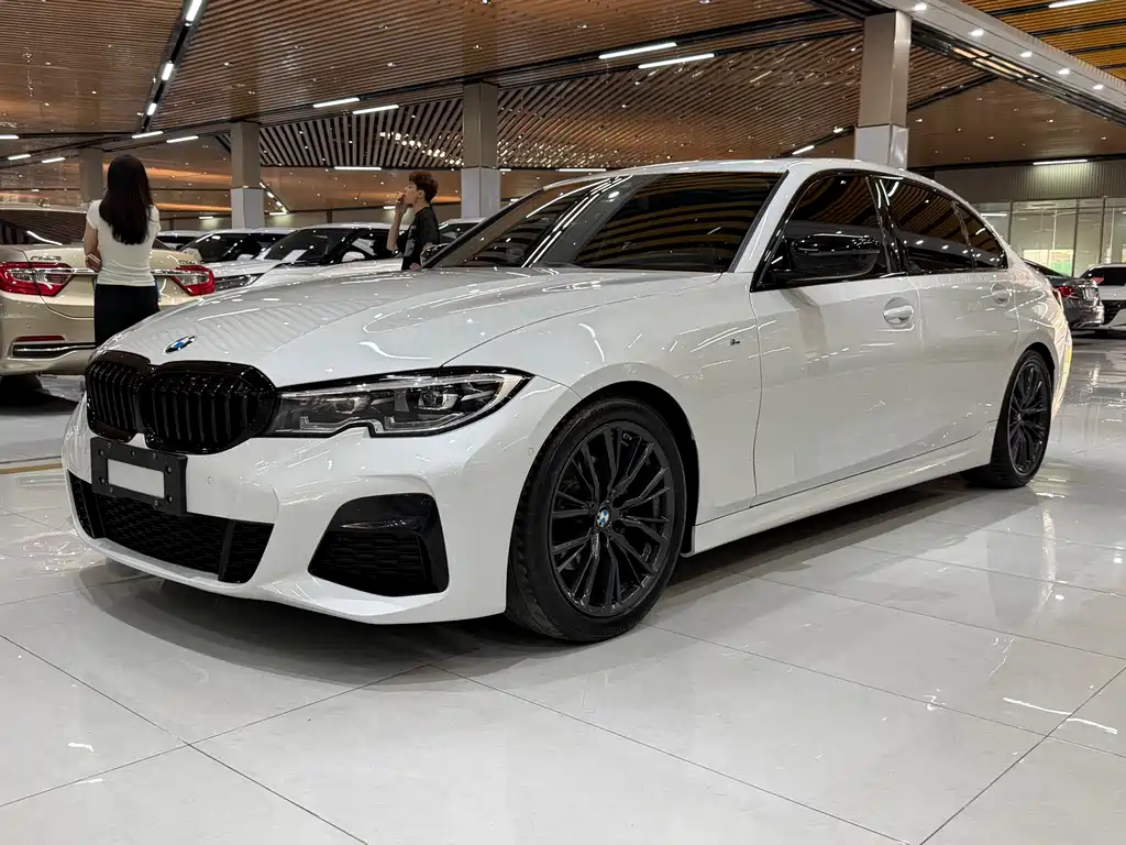 BMW 3 Series 2022