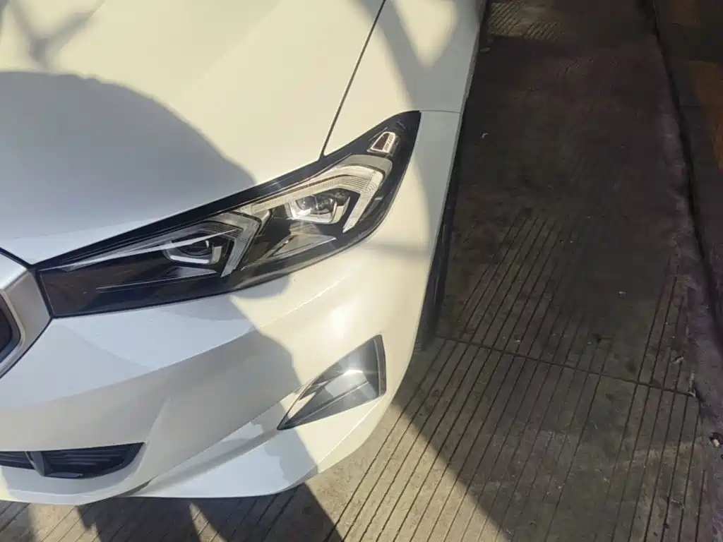BMW i3 — миниатюра 24