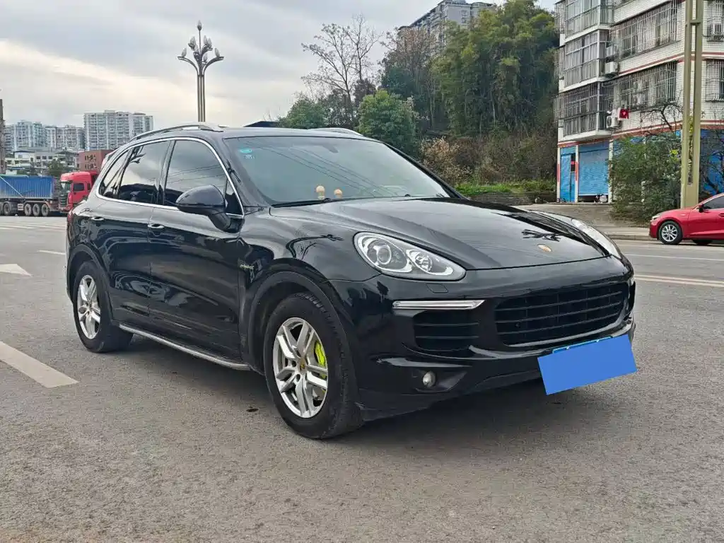 PORSCHE CAYENNE NEW ENERGY