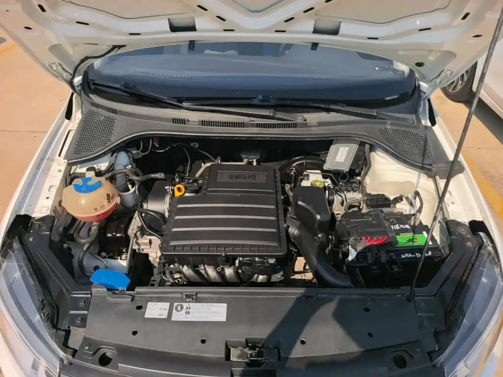 Volkswagen Santana — миниатюра 20
