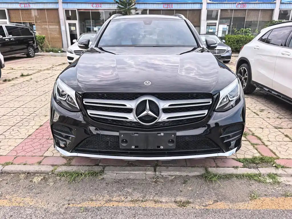 Mercedes-Benz GLC 2019 GLC 260 4MATIC