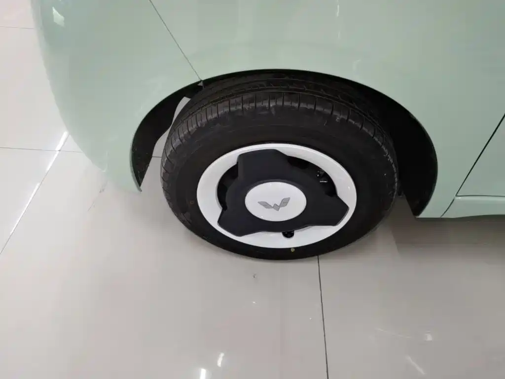 Wuling MINIEV — миниатюра 23