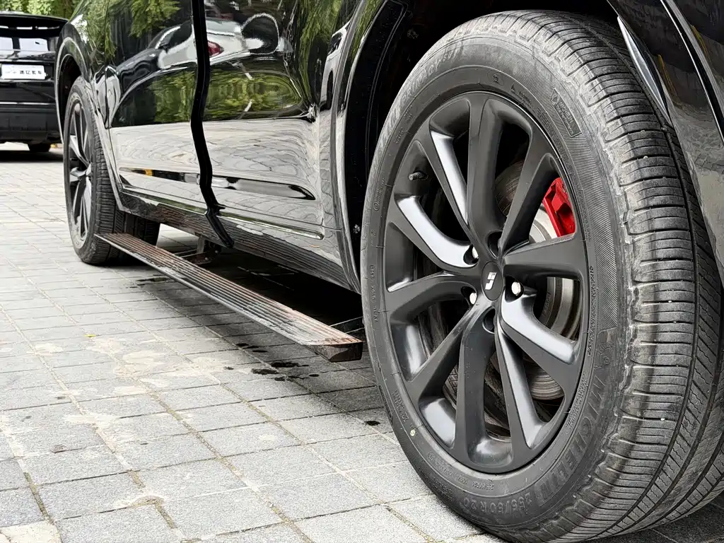 Li Auto Li ONE — миниатюра 9