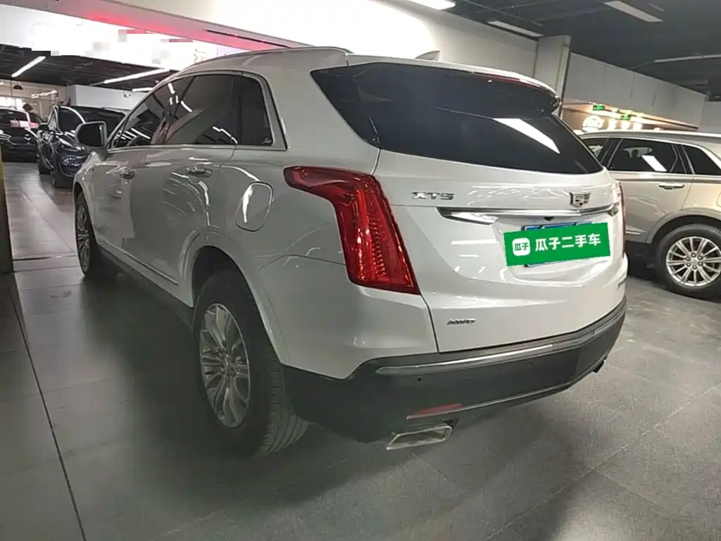Cadillac XT5 — миниатюра 5