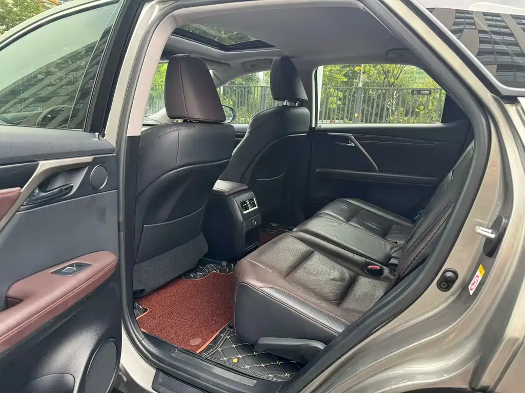 Lexus RX — миниатюра 6