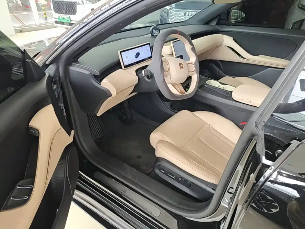 NIO ET5T — миниатюра 16