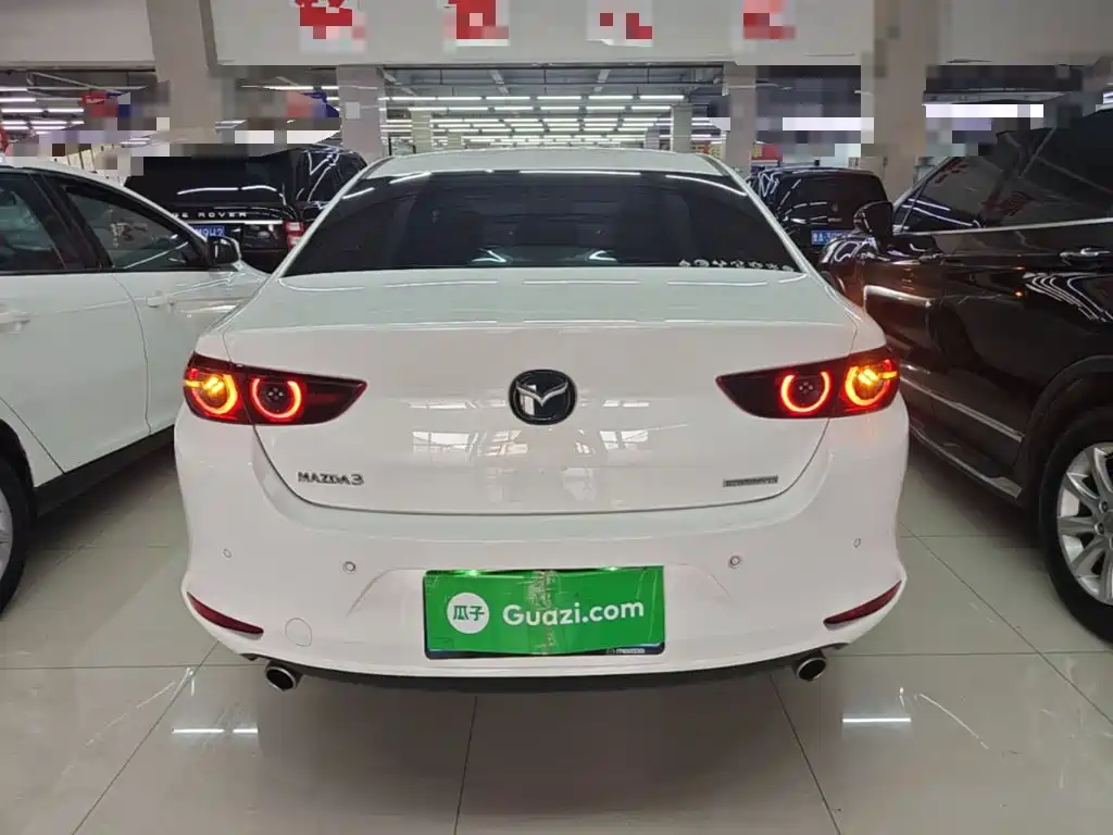Mazda 3 Axela — миниатюра 6