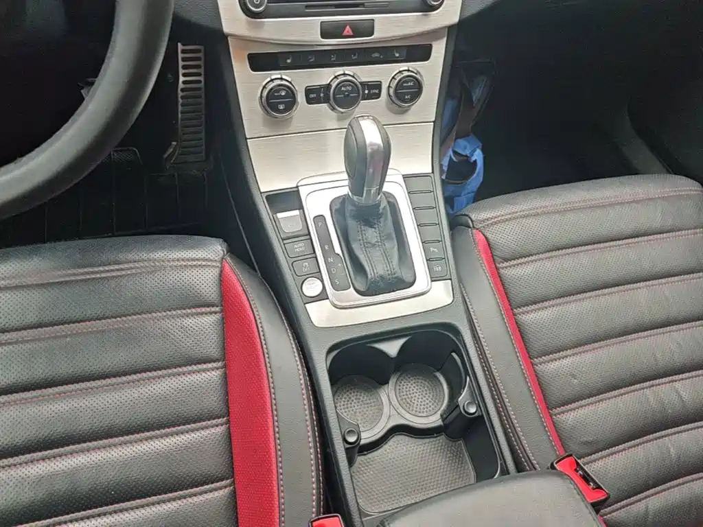 Volkswagen CC — миниатюра 14