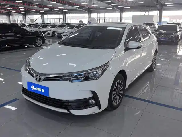 TOYOTA COROLLA 2017