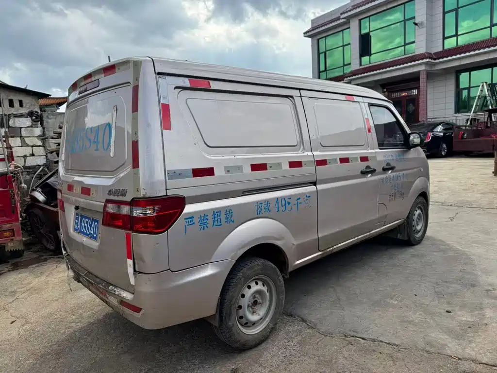 Jinbei Hiace X30L — миниатюра 2