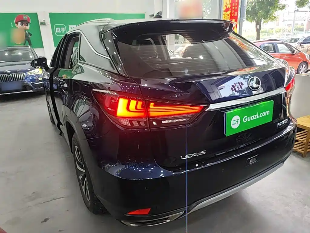 Lexus RX — миниатюра 5