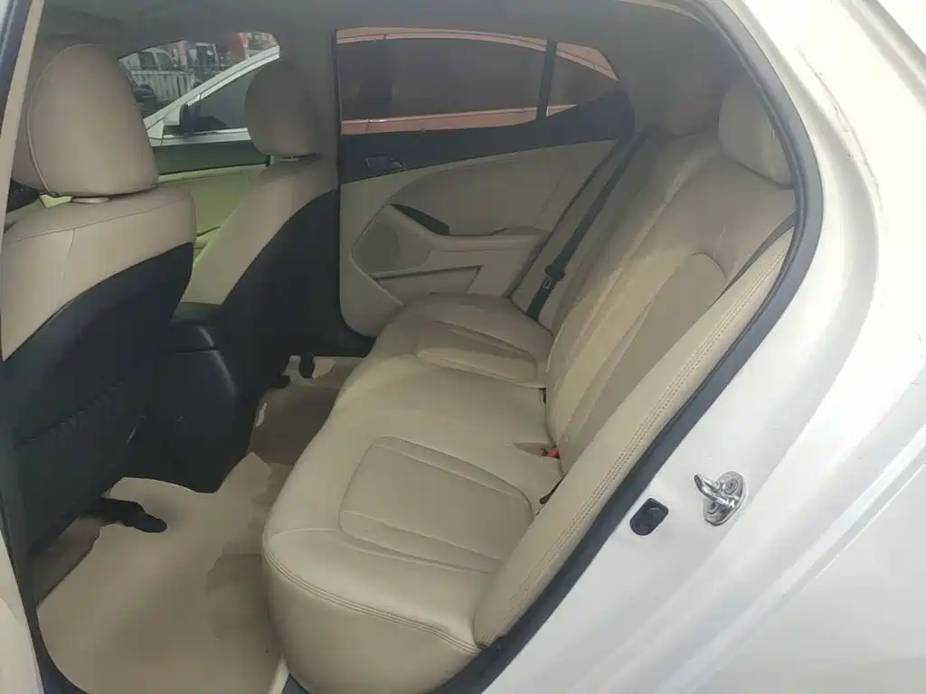 Kia K5 — миниатюра 17