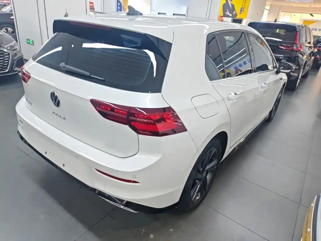 Volkswagen Golf — миниатюра 7