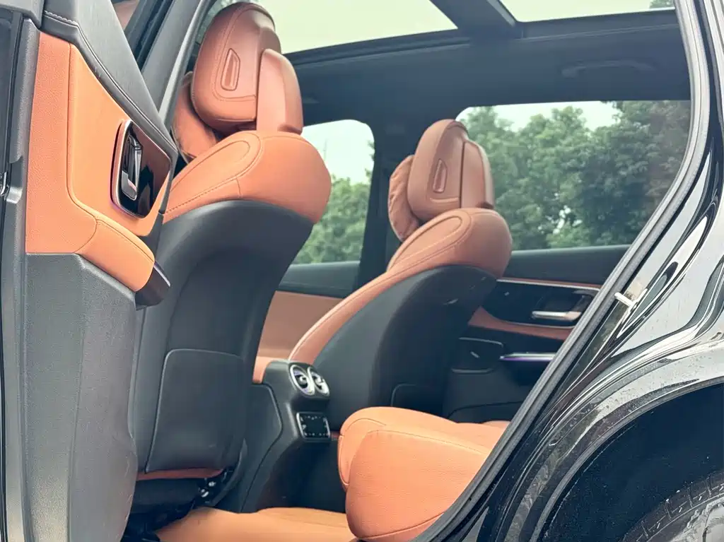 Mercedes-Benz GLC — миниатюра 13