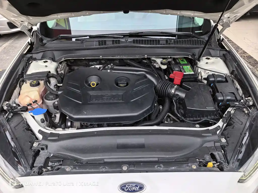 Ford Mondeo — миниатюра 6