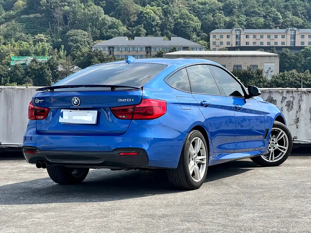 BMW 3 Series GT — миниатюра 3