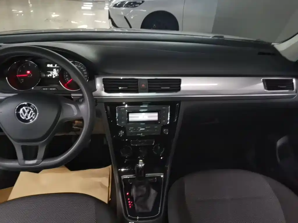 Volkswagen Bora — миниатюра 13