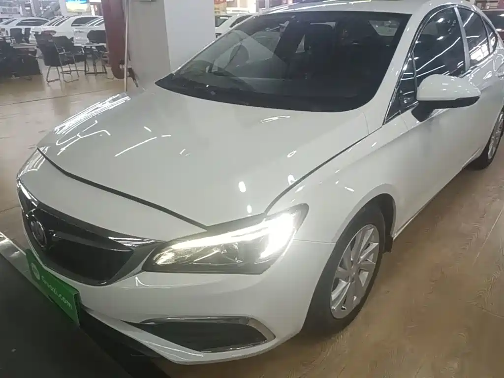 Buick Verano — миниатюра 2