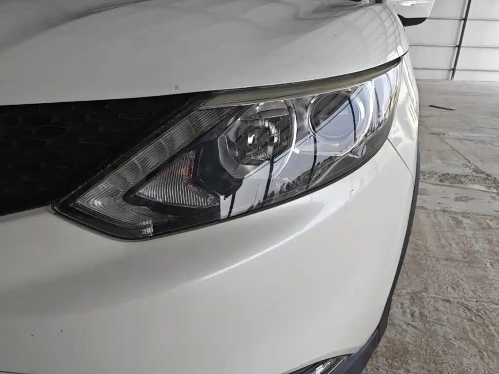 Nissan Qashqai — миниатюра 24