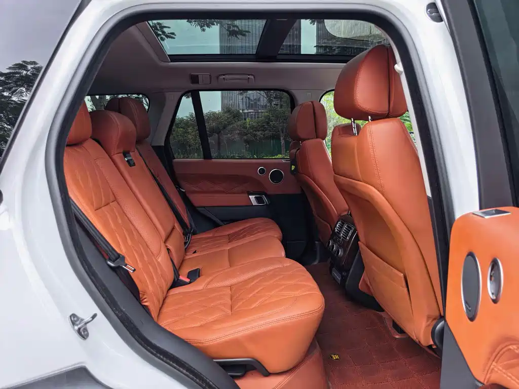 Land Rover Range Rover — миниатюра 15