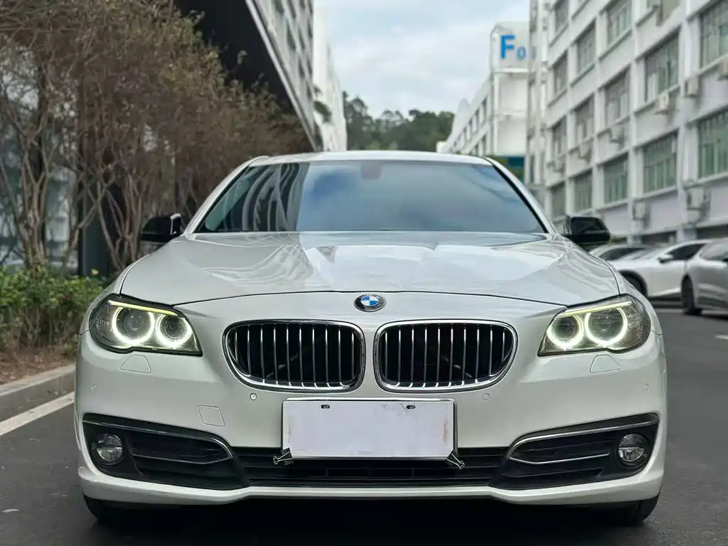 BMW 5 Series 2016