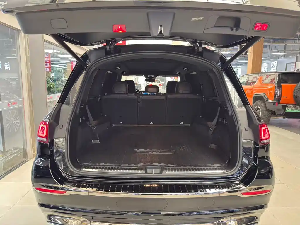 Mercedes-Benz GLS — миниатюра 15