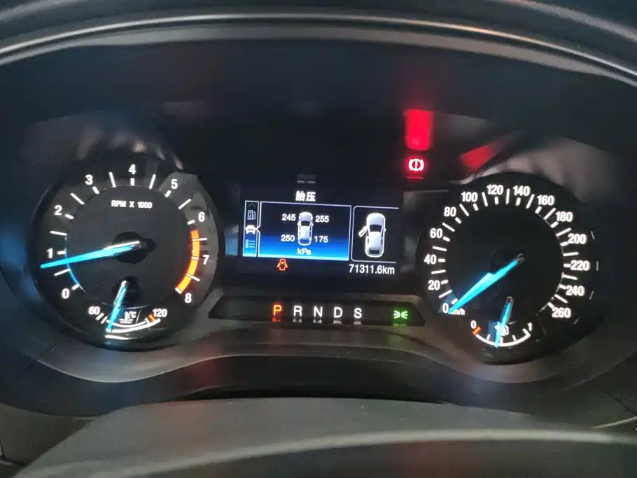 Ford Mondeo — миниатюра 14