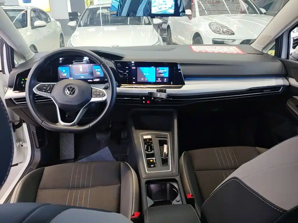Volkswagen Golf — миниатюра 10