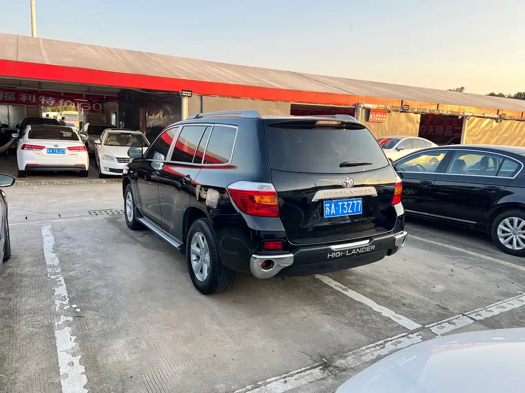 Toyota Highlander — миниатюра 19