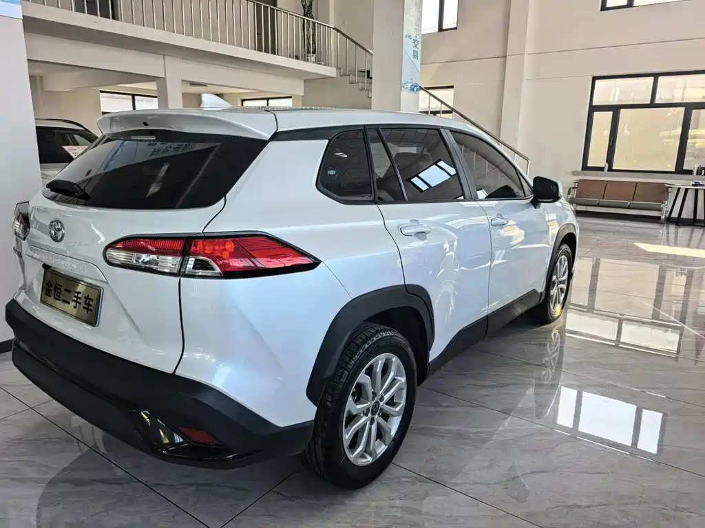 Toyota Frontlander — миниатюра 5