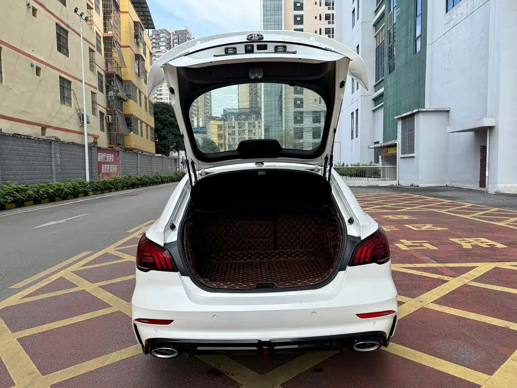 MG MG6 — миниатюра 14