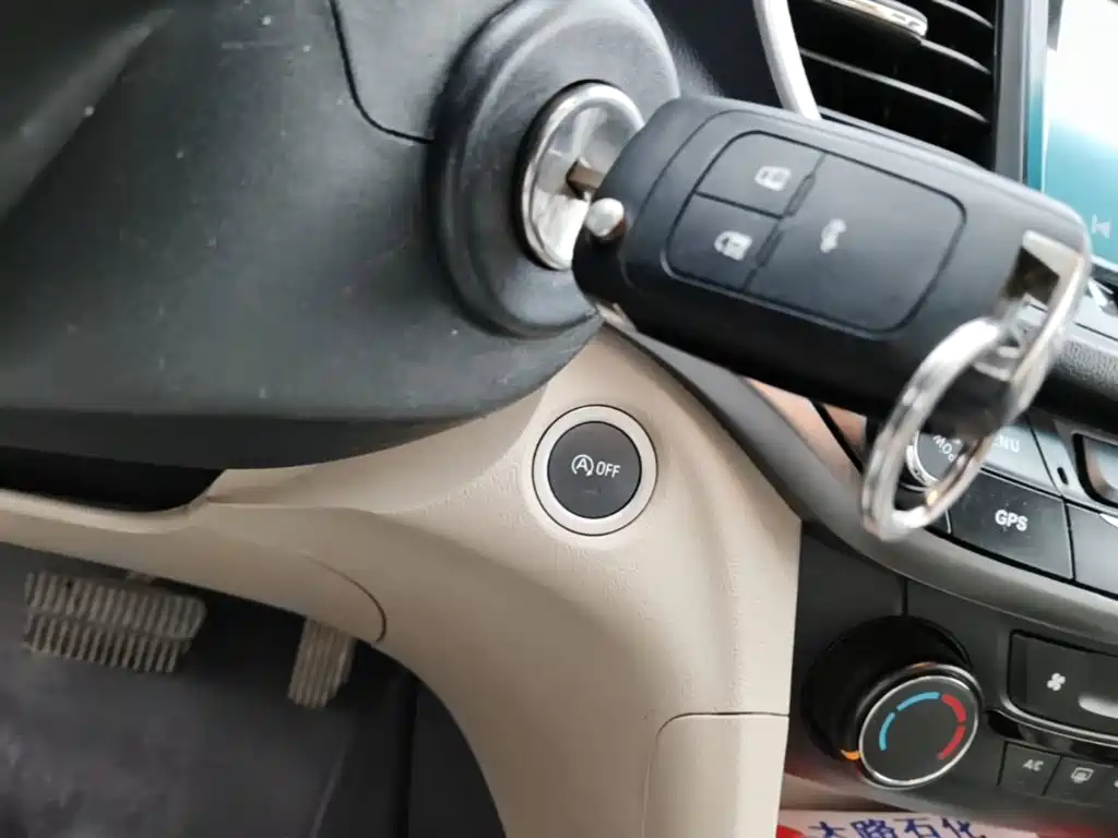 Buick Excelle — миниатюра 9