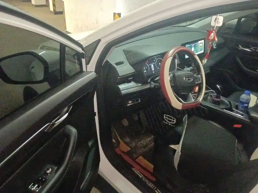 Geely Emgrand S — миниатюра 14