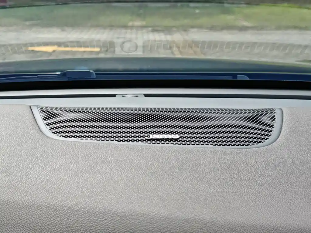 DONGFENG YI HYUN MAX