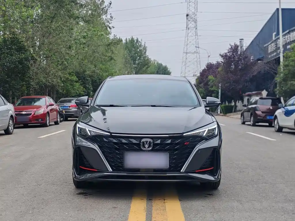 Changan Eado — миниатюра 3