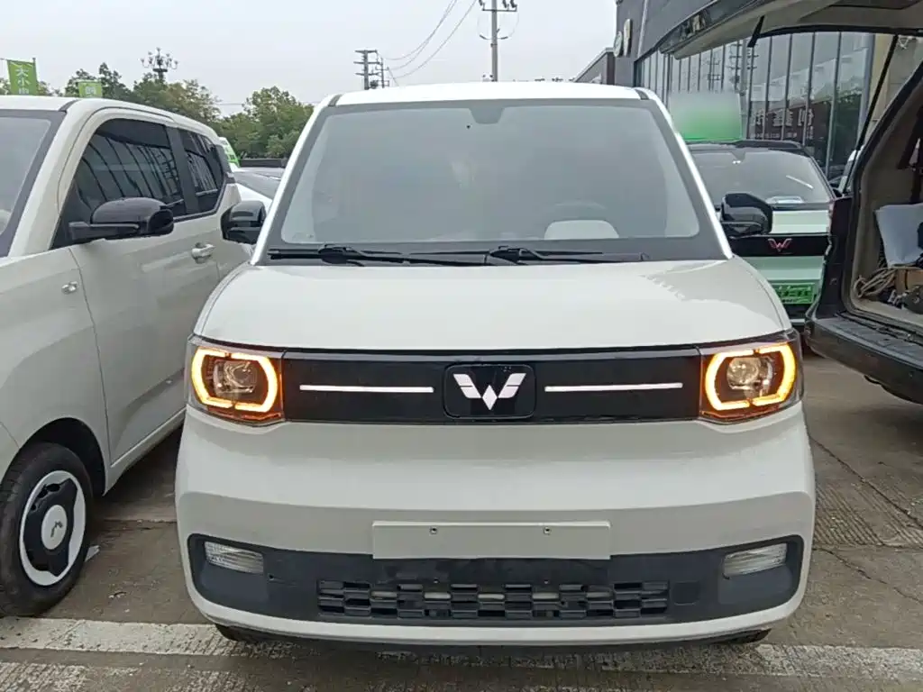 Wuling MINIEV — миниатюра 3