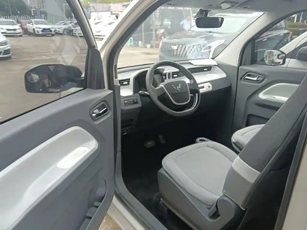 Wuling MINIEV — миниатюра 16