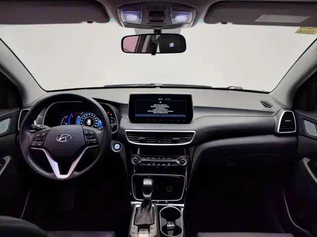Hyundai Tucson — миниатюра 9