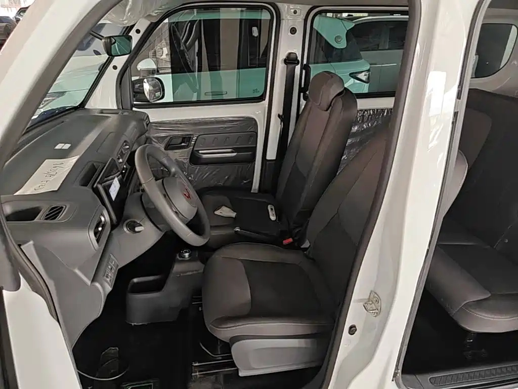 Wuling Zhiguang EV — миниатюра 15