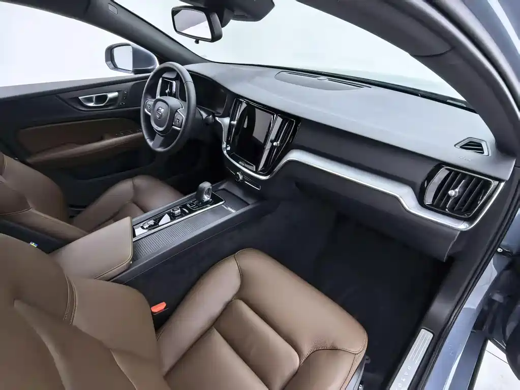 Volvo S60 — миниатюра 8