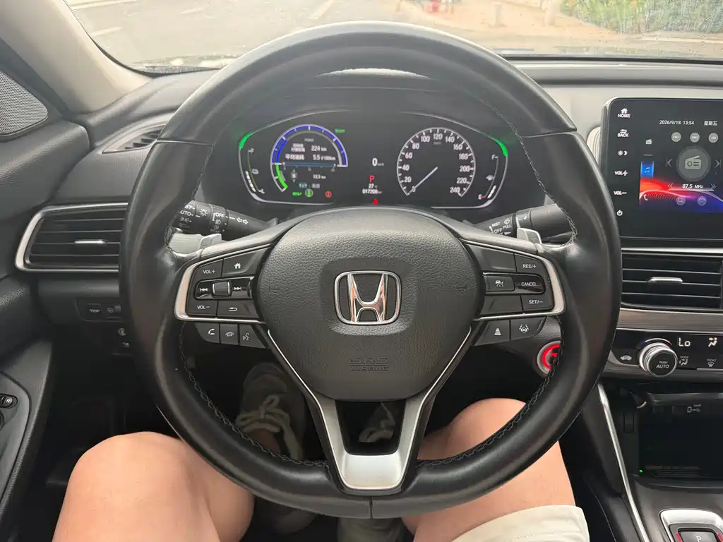 Honda Accord — миниатюра 6