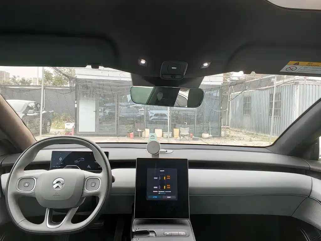 NIO ET5T — миниатюра 6