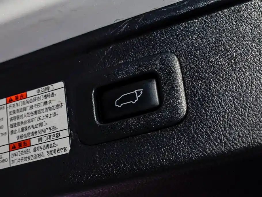 Toyota Alphard 2021 2.5L Luxury