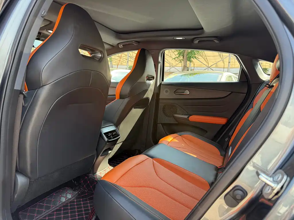 Changan UNI-V — миниатюра 6