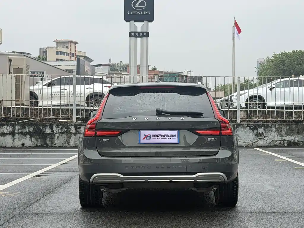 Volvo V90 — миниатюра 6