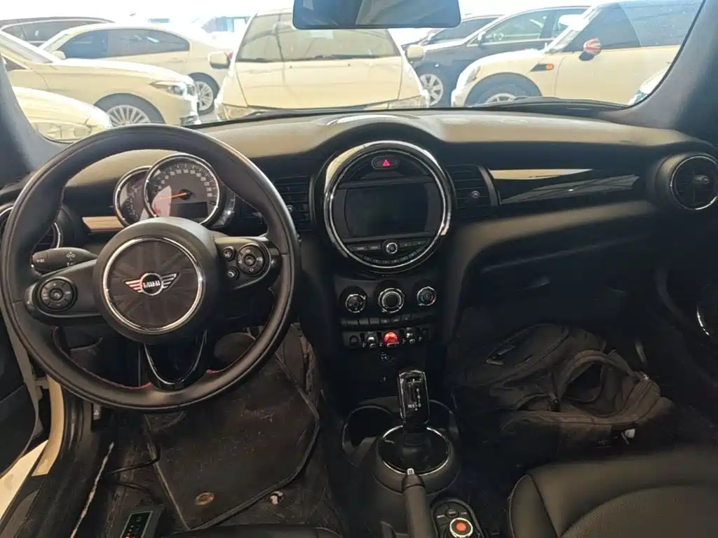 MINI Mini — миниатюра 10