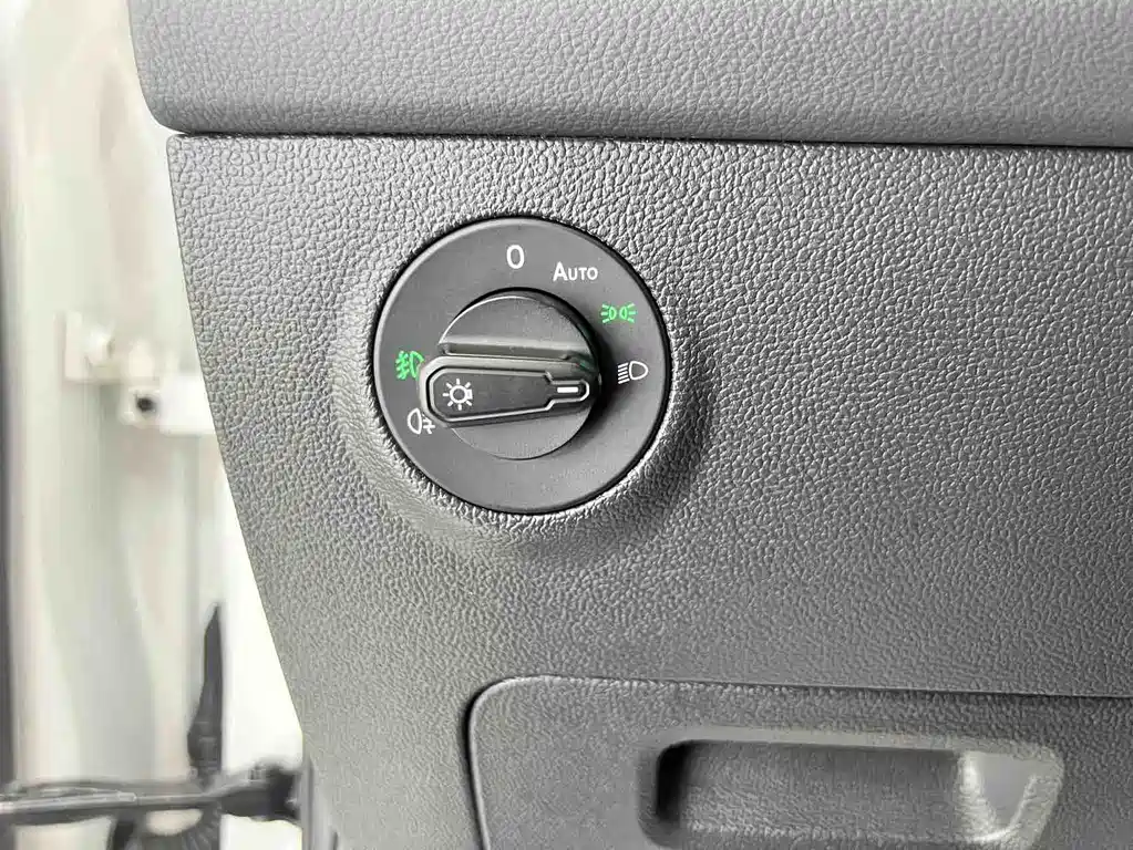 Volkswagen Tharu 2022 280TSI Luxury