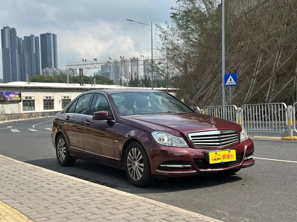 Mercedes-Benz C-Class C 2011 C 200 CGI