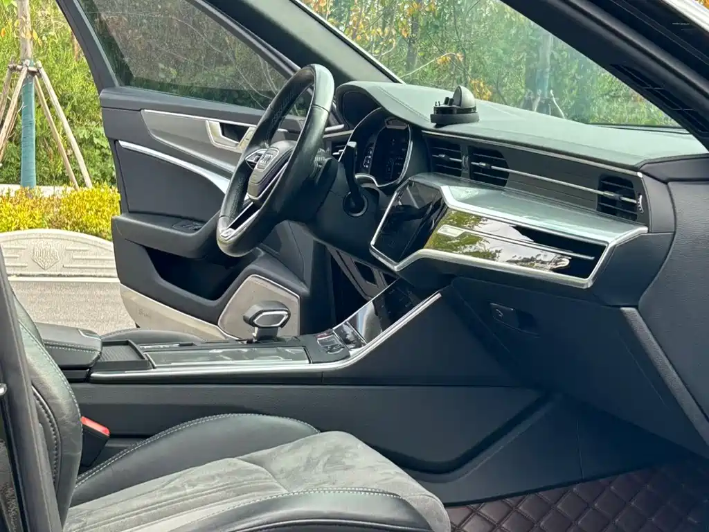 Audi A6L — миниатюра 5